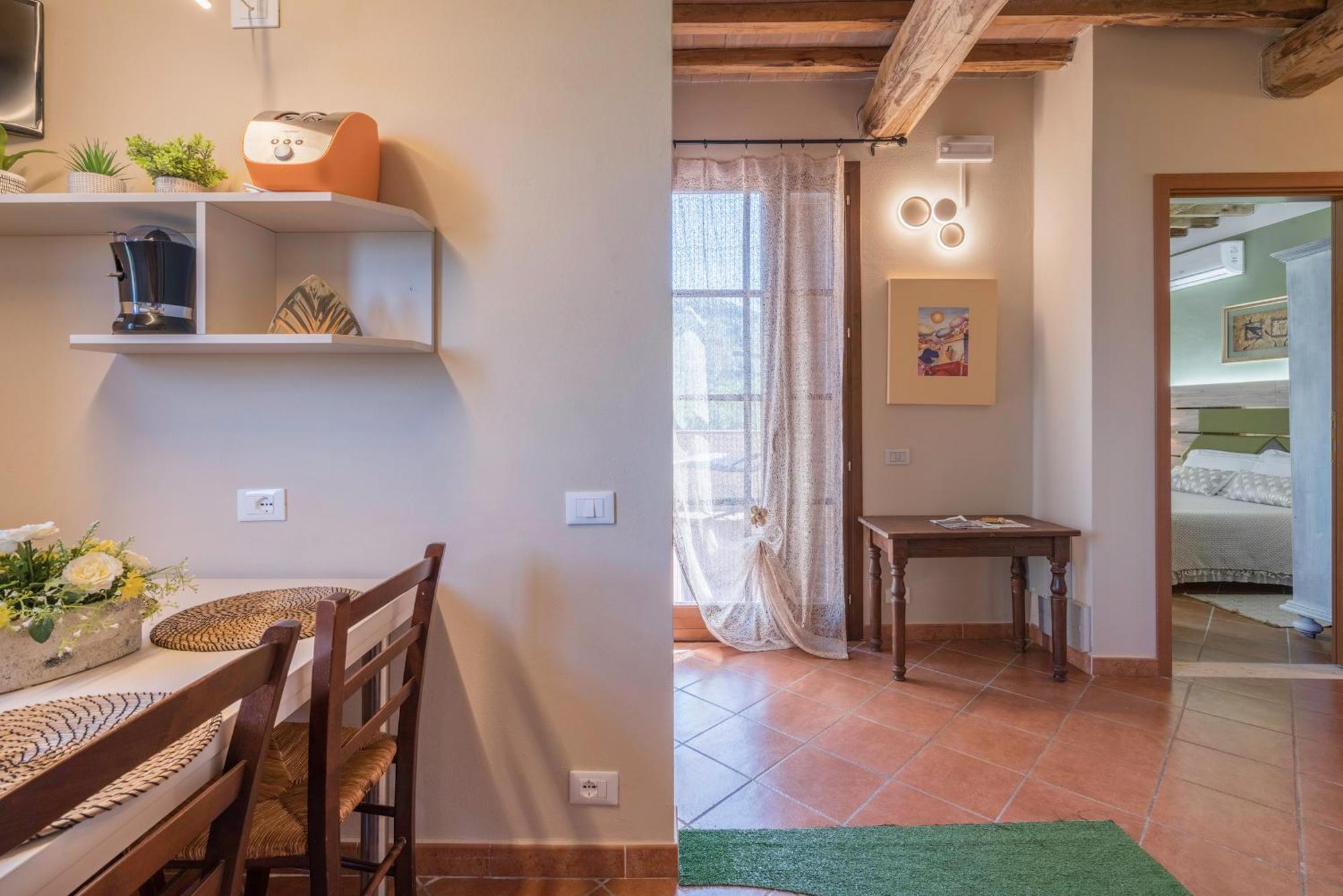 Podere Cortesi Agriturismo Molinaccio Санта-Луче Экстерьер фото