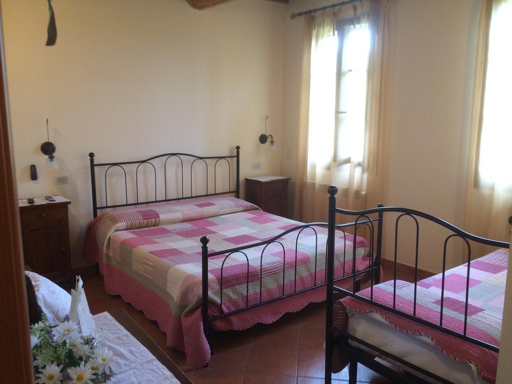 Podere Cortesi Agriturismo Molinaccio Санта-Луче Экстерьер фото