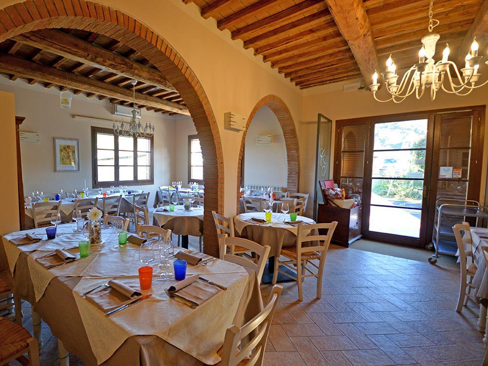 Podere Cortesi Agriturismo Molinaccio Санта-Луче Экстерьер фото