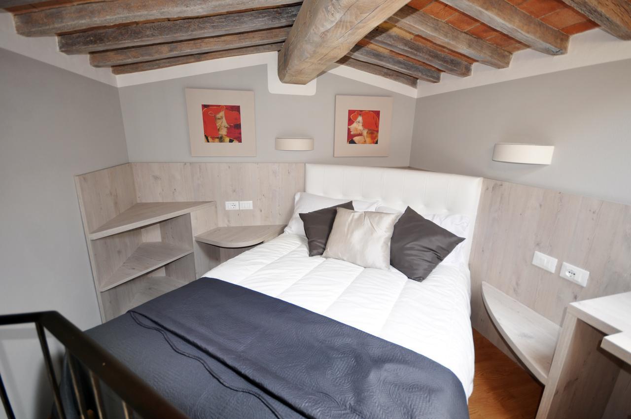 Podere Cortesi Agriturismo Molinaccio Санта-Луче Экстерьер фото